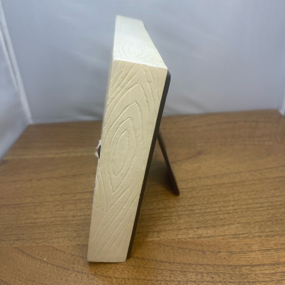 Paradise honeymoon picture frame. - Picture 2 of 6